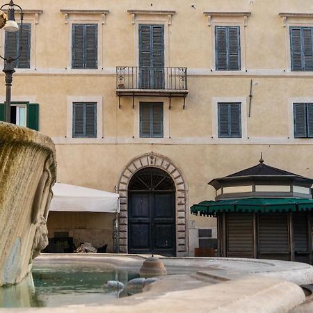 Casa Cristina In Piazza Farnese Apartment โรม ภายนอก รูปภาพ